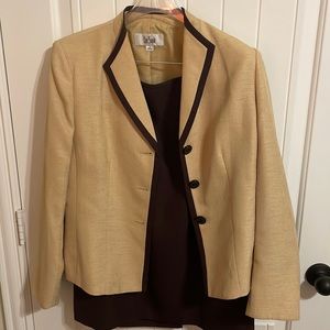 Le Suit Skirt and Blazer Set